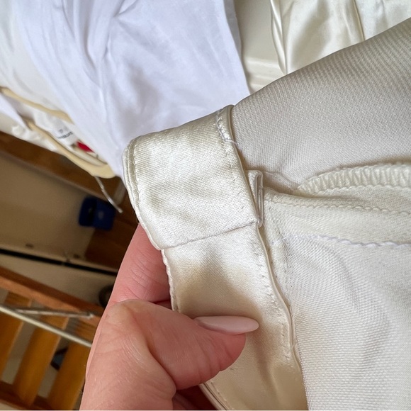 Reformation Barcelona Silk Two Piece - Picture 15 of 15